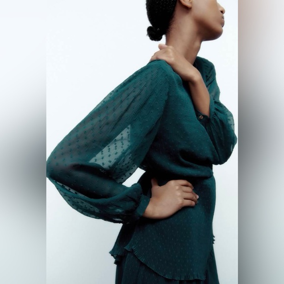 Zara short Dotted Mesh Dress - Picture 4 of 9